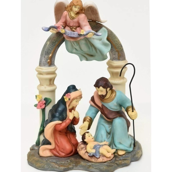 Avon Other - Avon Holiday Treasures “Holy Family With Angel” W/ Angel Mary Joesph Baby Jesus